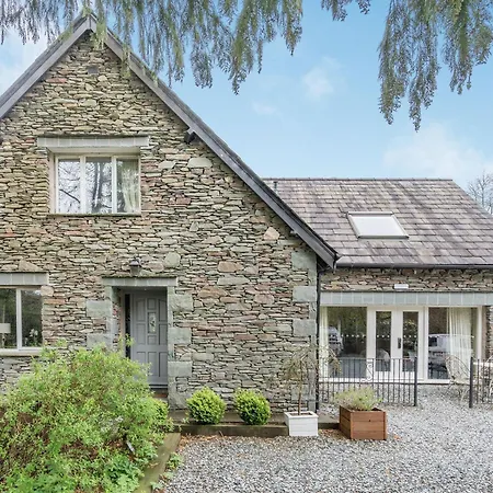 Silver Howe View *
