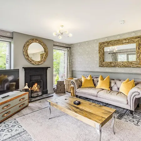 Silver Howe View